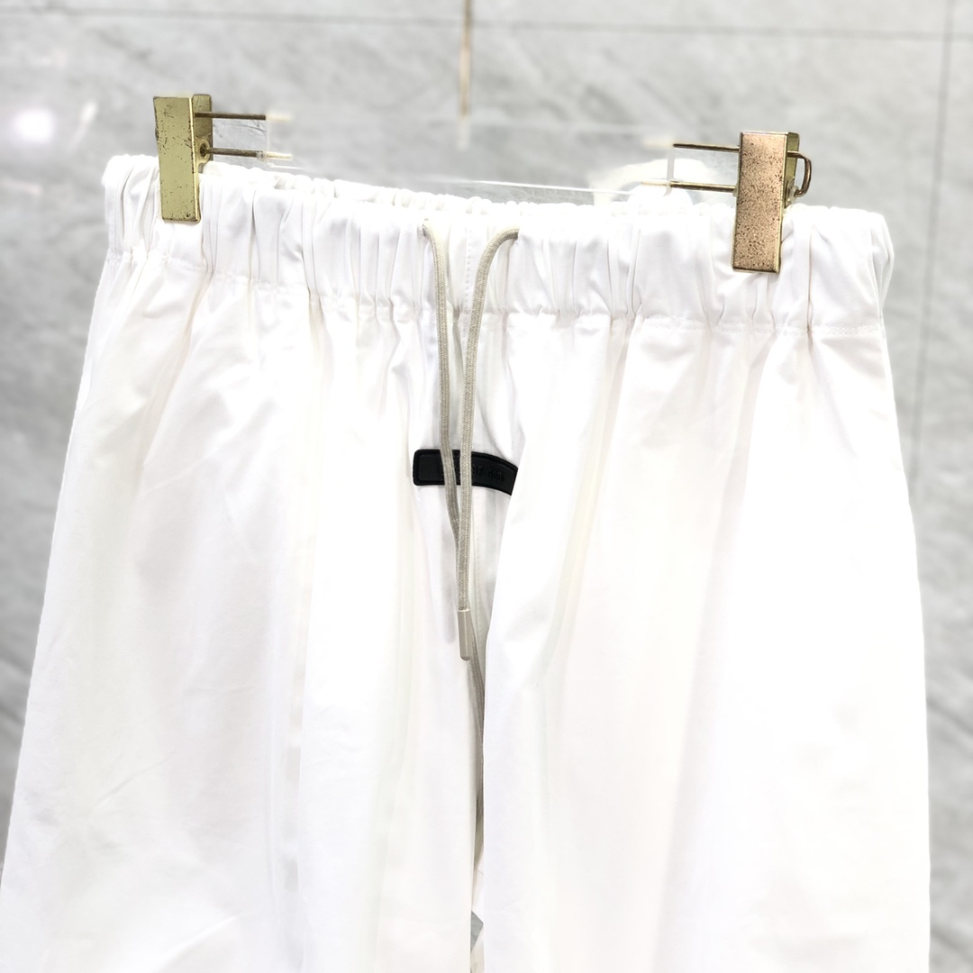 Fear of God Essentials Relaxed Trouser - everydesigner