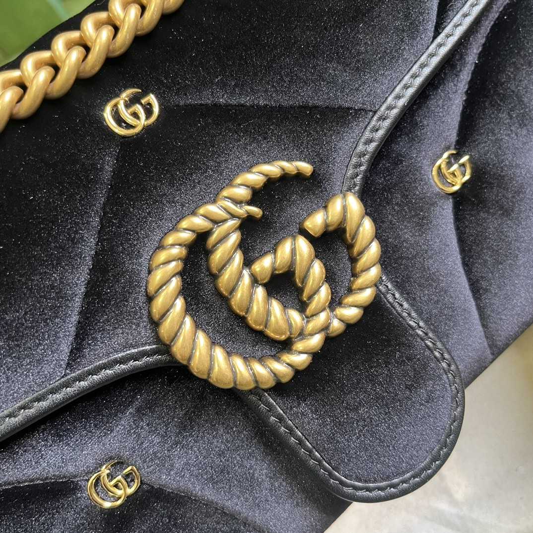 Gucci GG Marmont Small Shoulder Bag - everydesigner