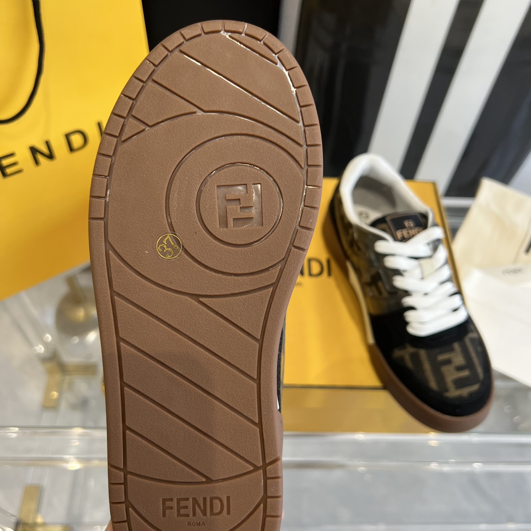 Fendi Fendi Match Lace-up Sneakers - everydesigner