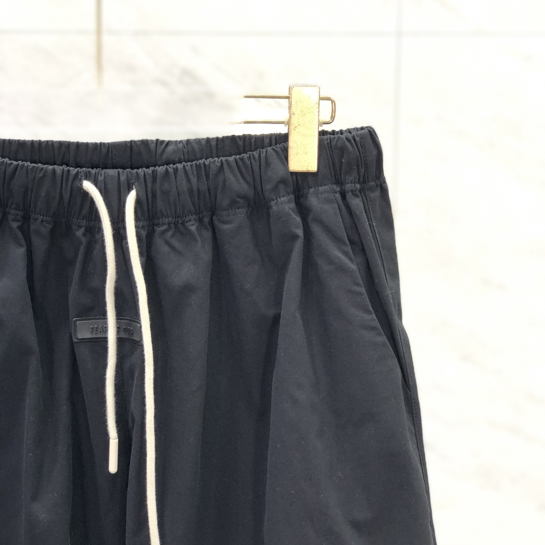 Fear of God Essentials Relaxed Trouser - everydesigner