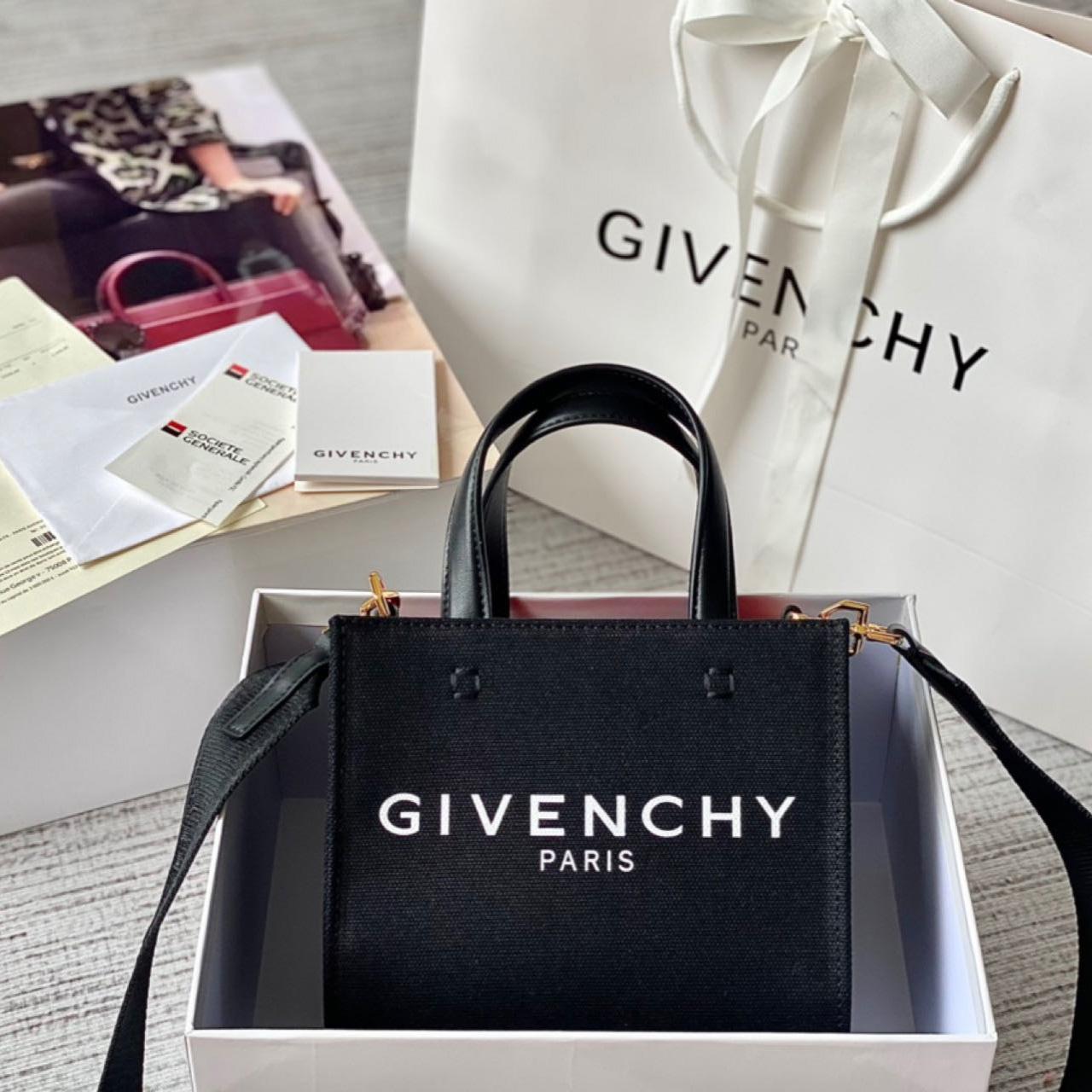 Givenchy G-tote Mini Bag (19-8-16cm) - everydesigner