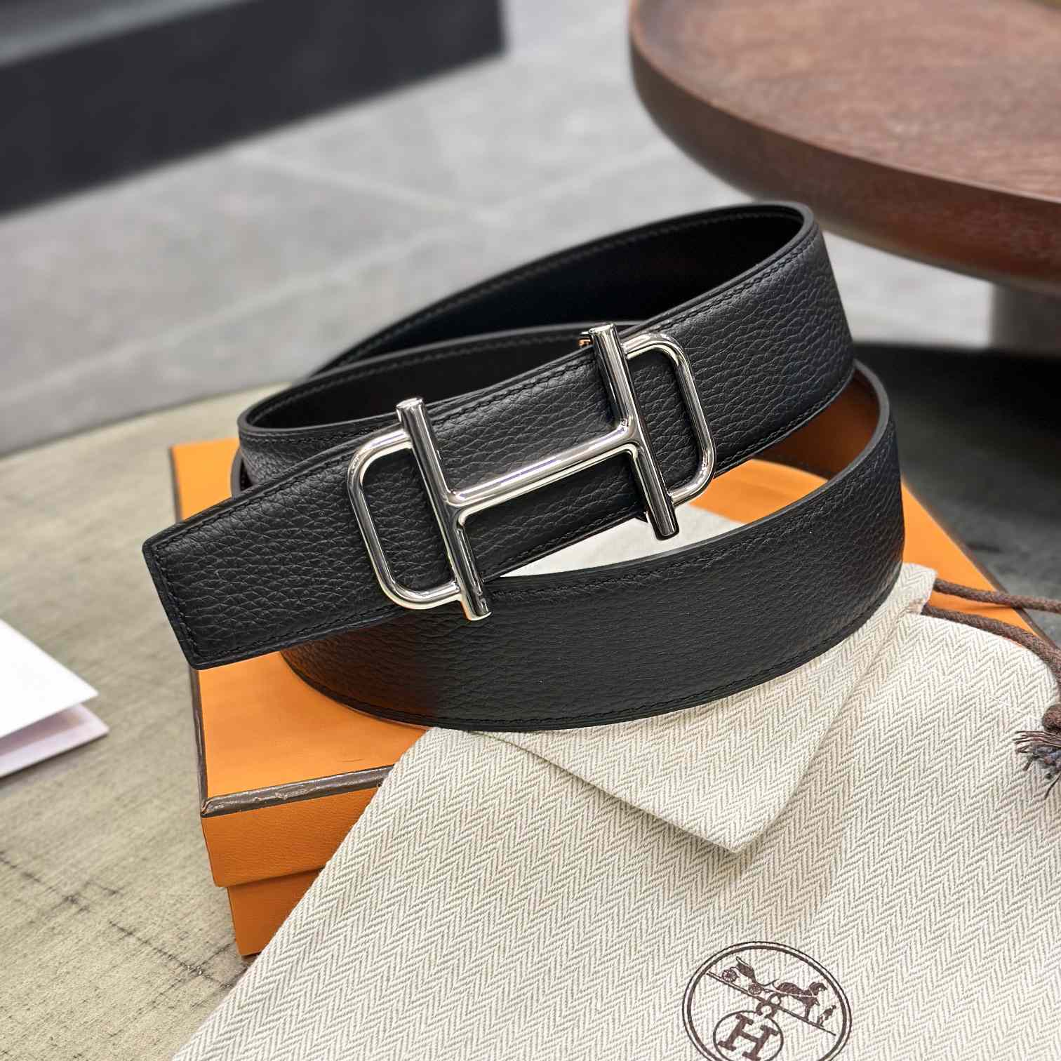 Hermes Royal Belt Buckle & Reversible Leather Strap 38 mm - everydesigner