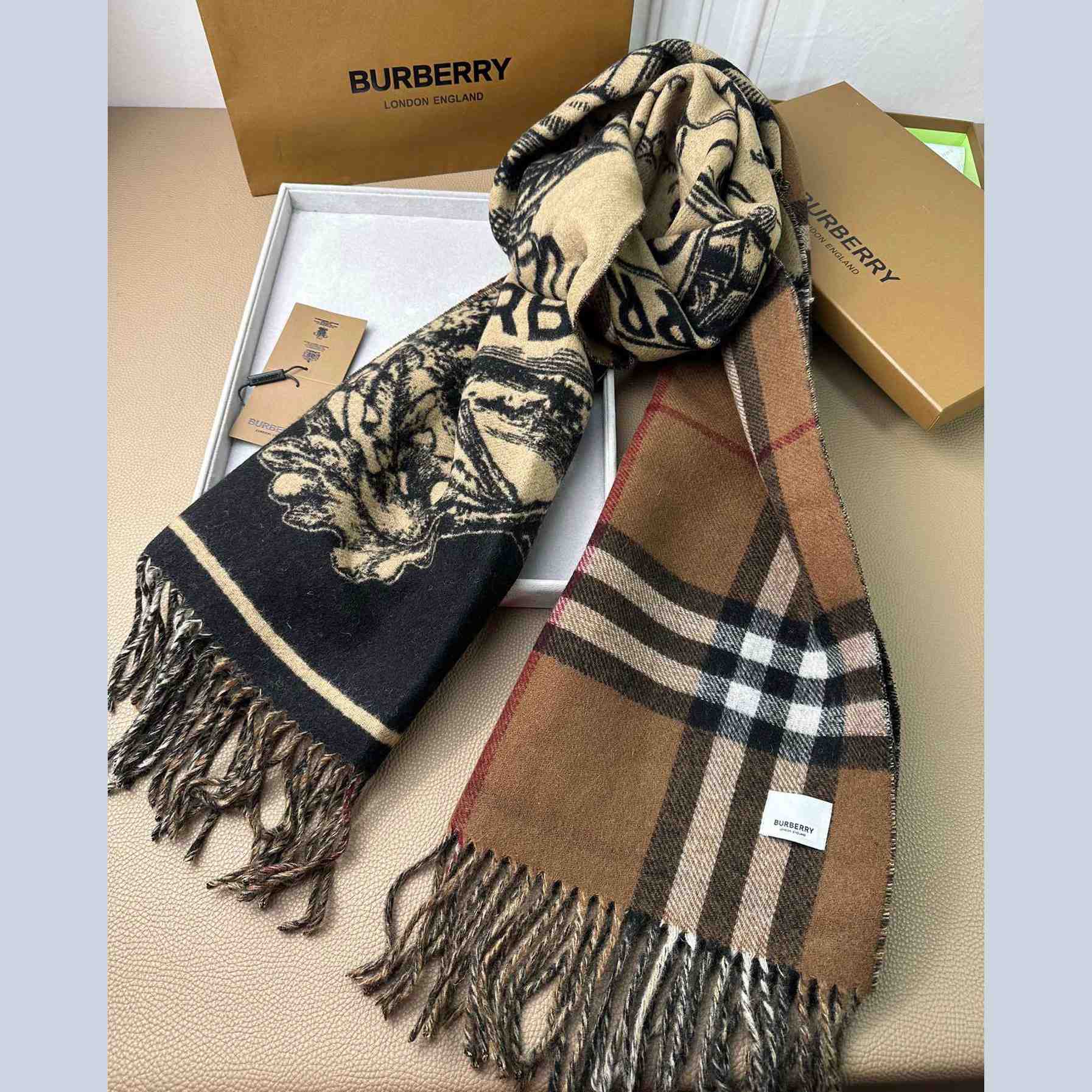 Burberry EKD Cashmere Reversible Scarf - everydesigner