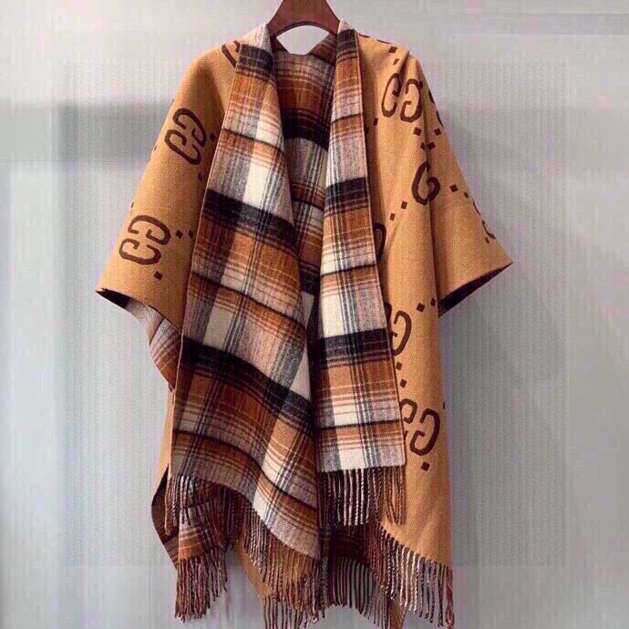 Gucci Reversible Poncho - everydesigner