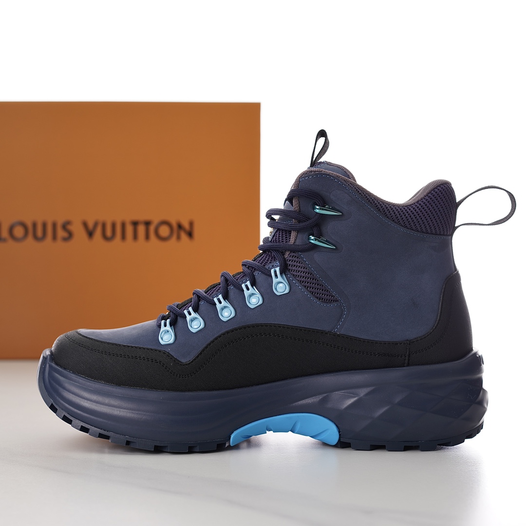 Louis Vuitton LV Discovery Ankle Boot   - everydesigner