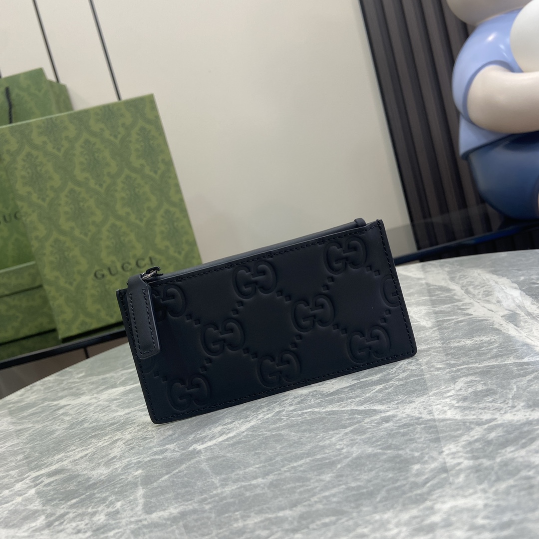 Gucci GG Rubber-effect Zip Card Case - everydesigner