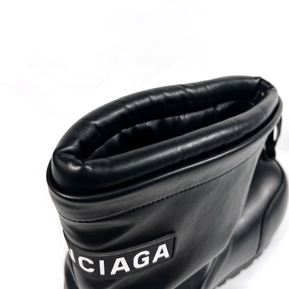 Balenciaga Alaska High Boot In Black - everydesigner