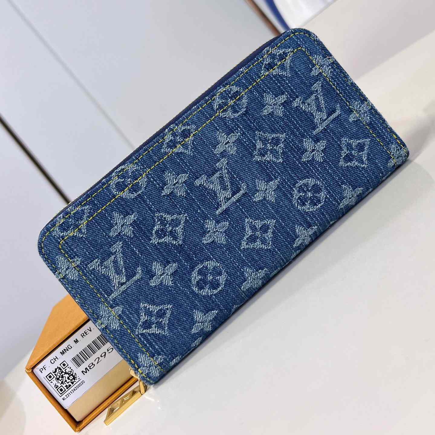 Louis Vuitton Zippy Wallet   M82958 - everydesigner