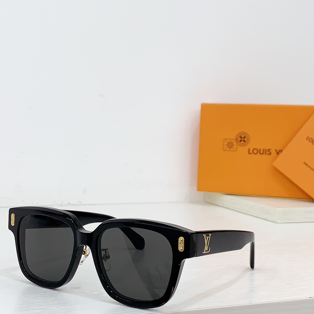 Louis Vuitton LV Confidence Square Sunglasses    Z2084U - everydesigner