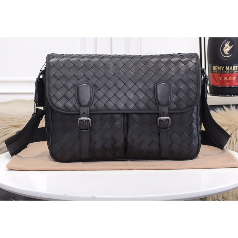 Bottega Veneta Messenger Bag  (35-22-11cm) - everydesigner