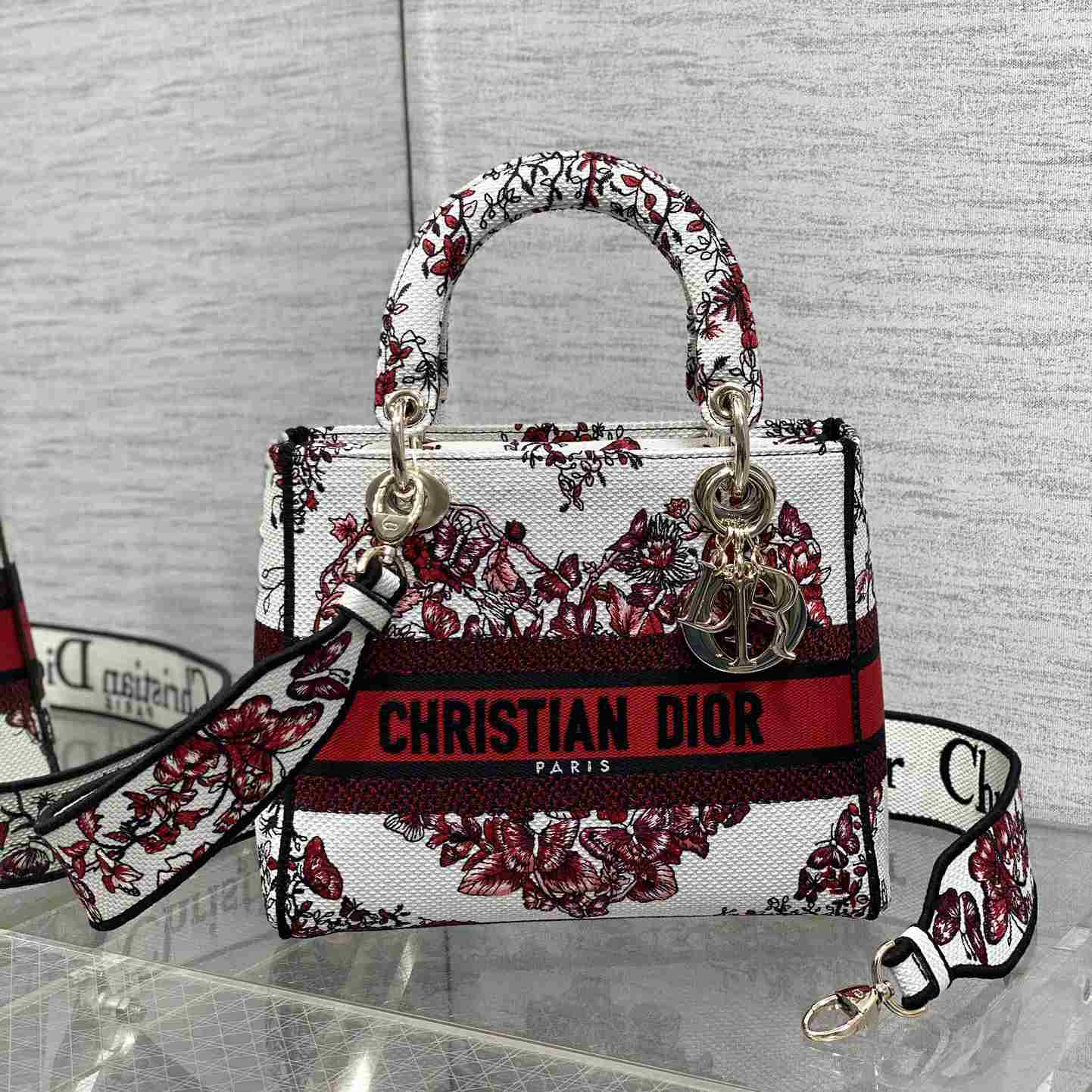 Dior Medium Lady D-Lite Bag - everydesigner