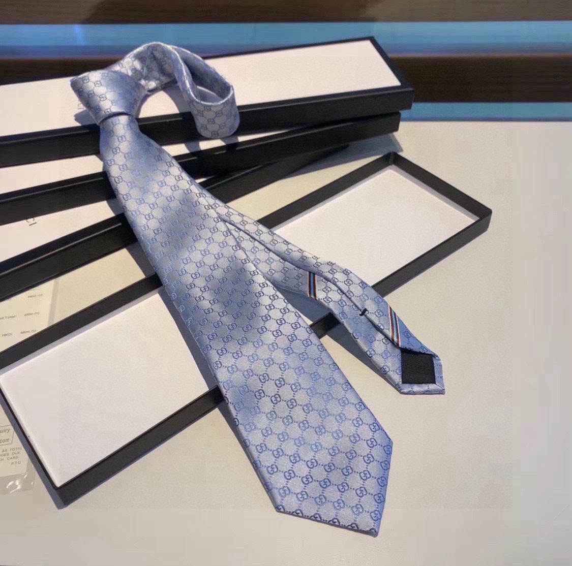 Gucci GG Pattern Silk Tie - everydesigner