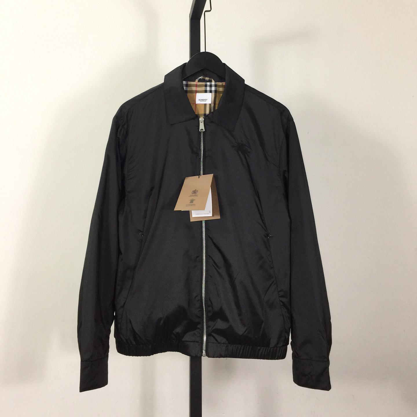 Burberry Jacket - everydesigner