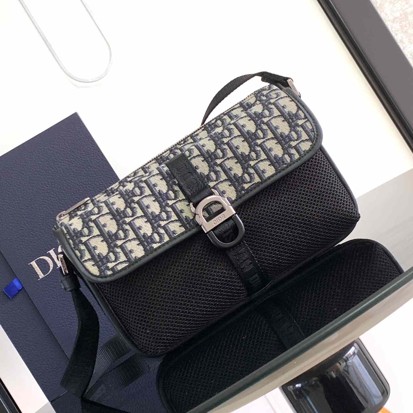 Dior 8 Bag With Strap - everydesigner