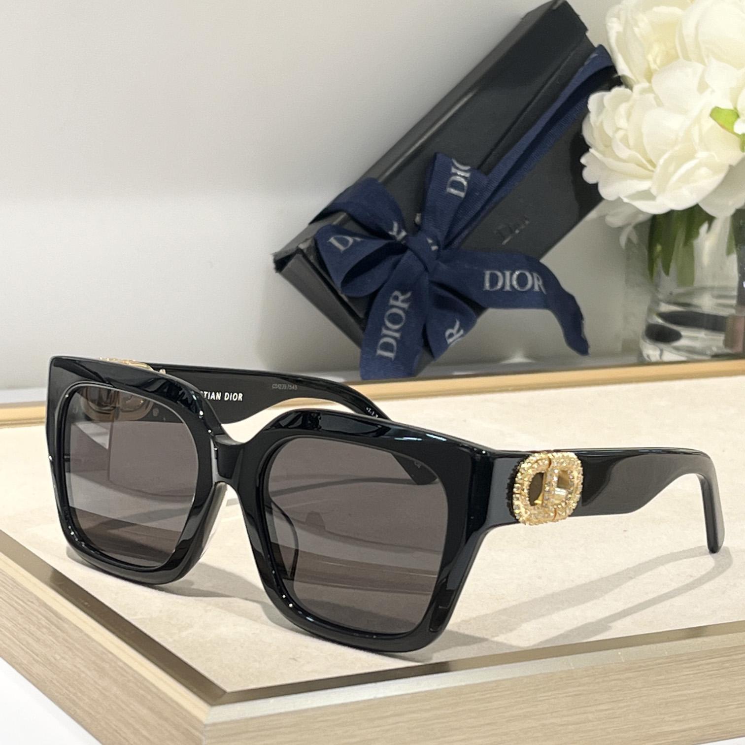 Dior 30Montaigne S11I - everydesigner