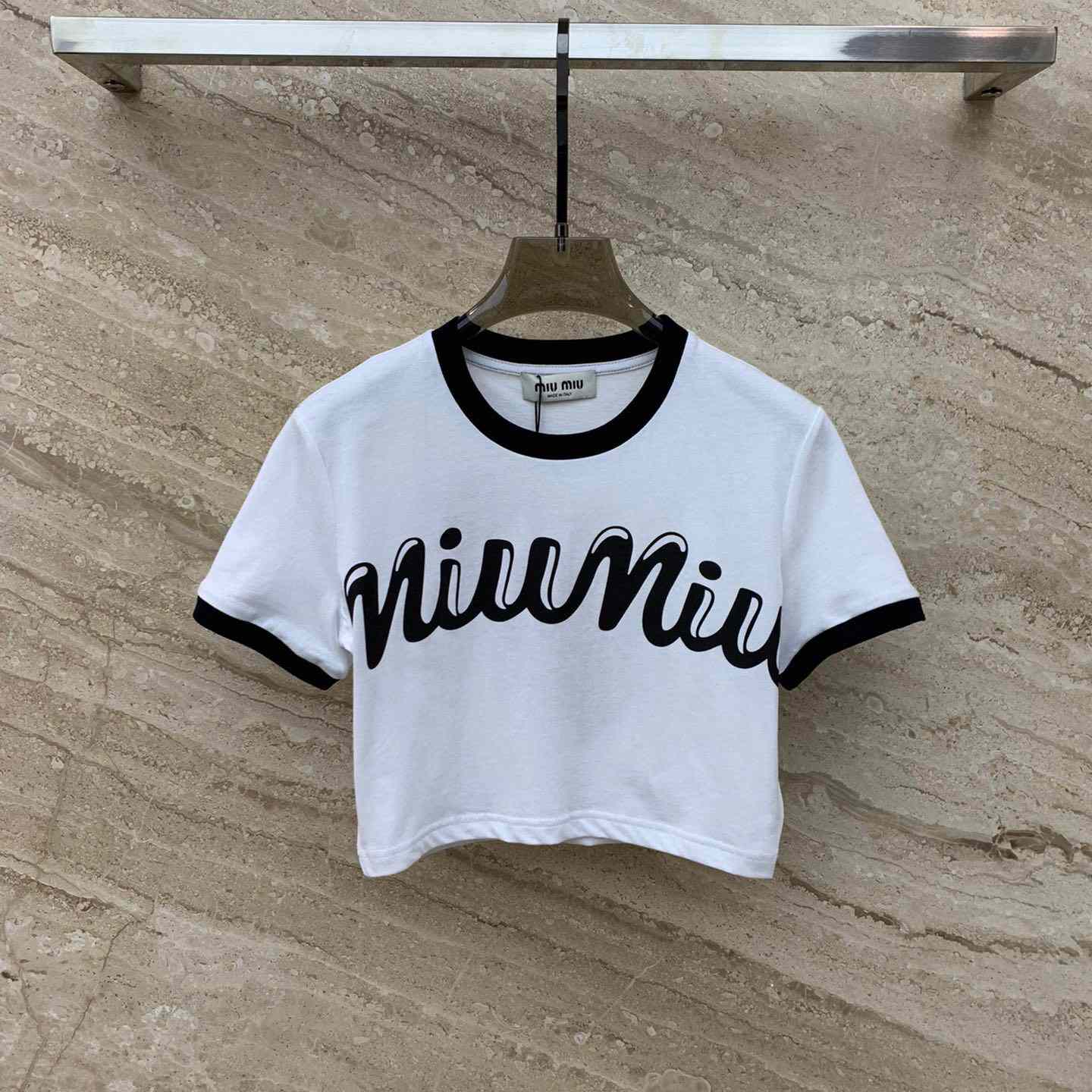 Miu Miu Logo-Printed Cropped T-Shirt - everydesigner