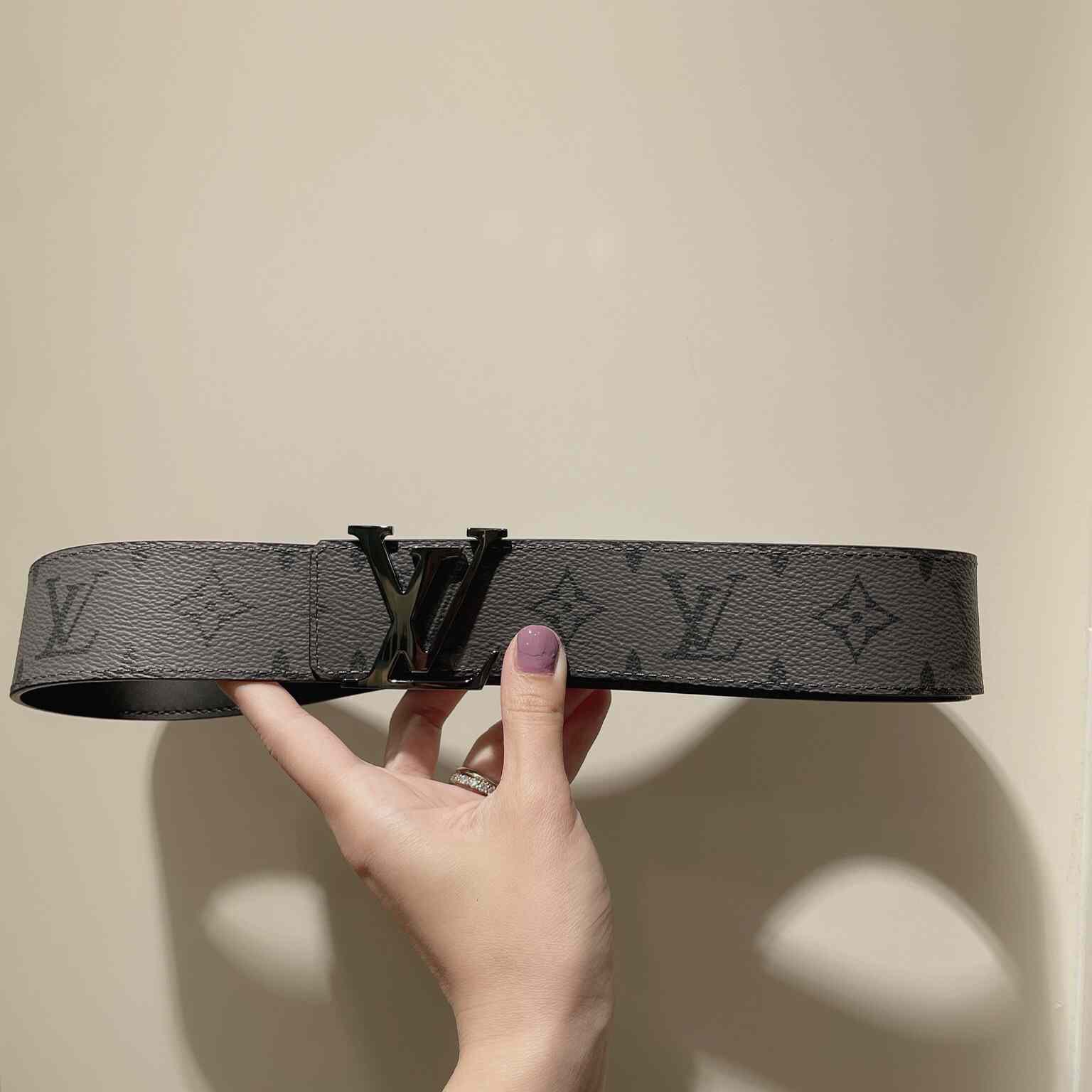 Louis Vuitton LV Initiales 40mm Reversible Belt   M0285 - everydesigner