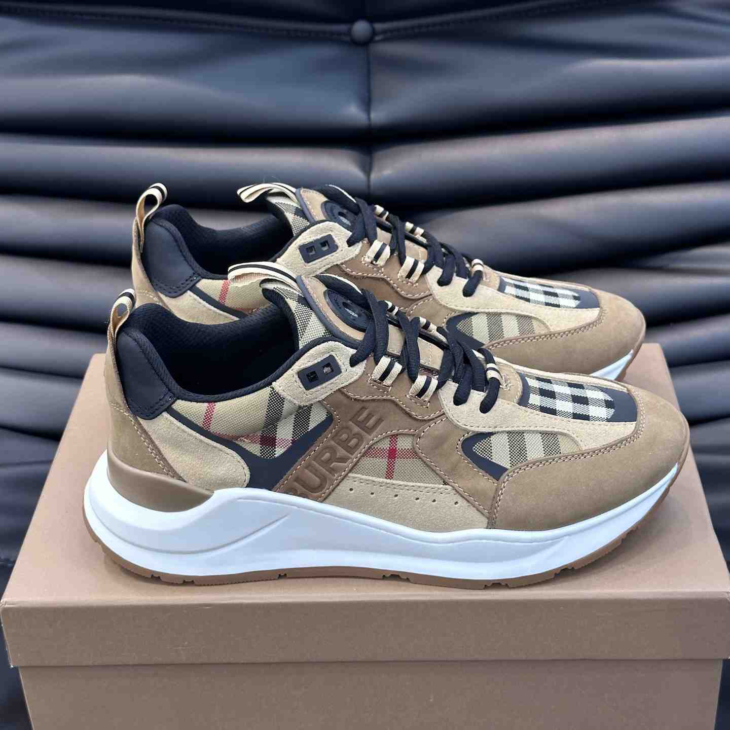 Burberry Beige Leather And Check Print Trainer - everydesigner