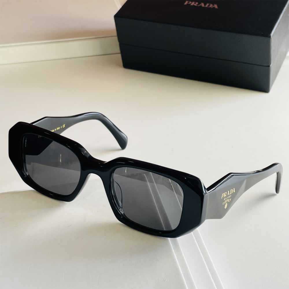 Prada Sunglasses      - everydesigner