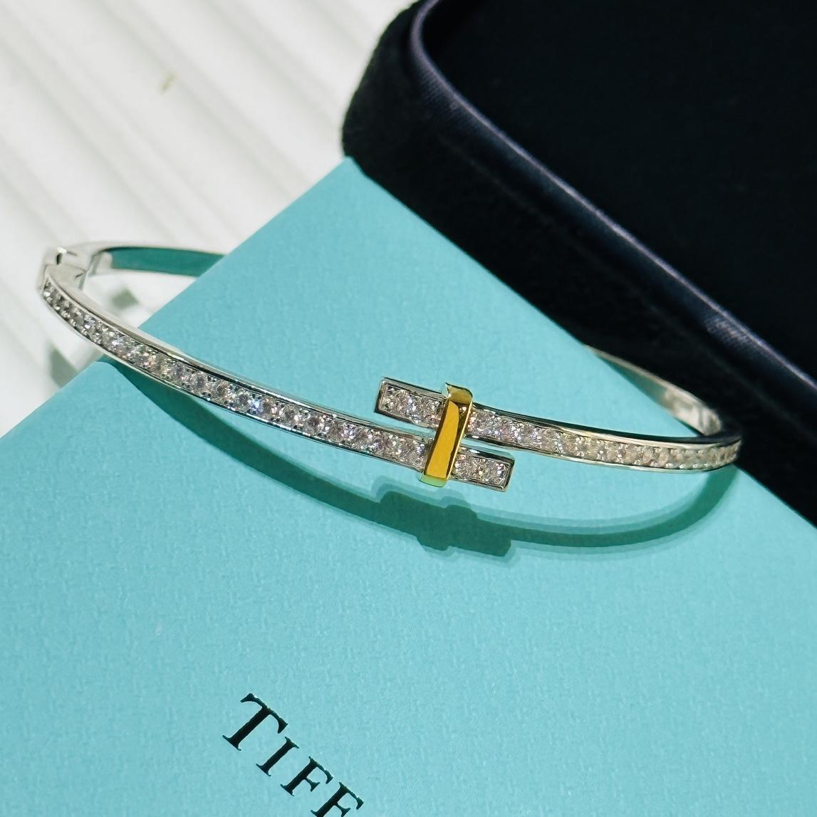 Tiffany & Co. Edge Hinged Bypass Bangle Bracelet - everydesigner