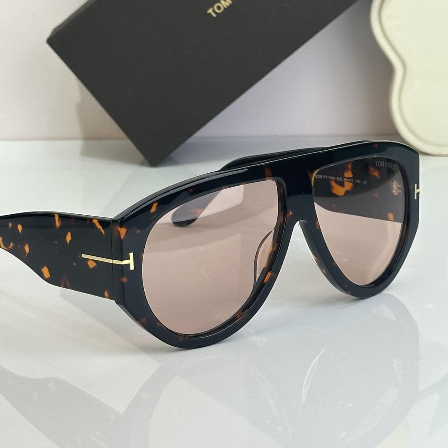 Tom Ford Bronson Sunglasses - everydesigner