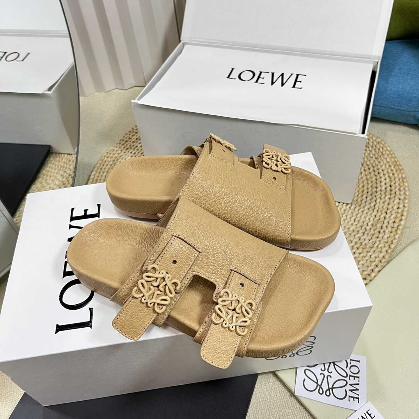 Loewe Ease slide In Goatskin - everydesigner