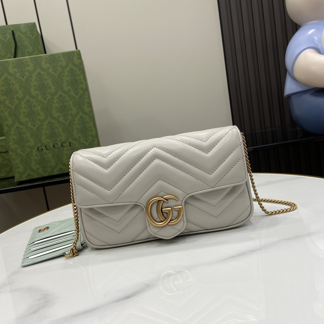 Gucci GG Marmont Mini Bag (21x 12x 5cm) - everydesigner