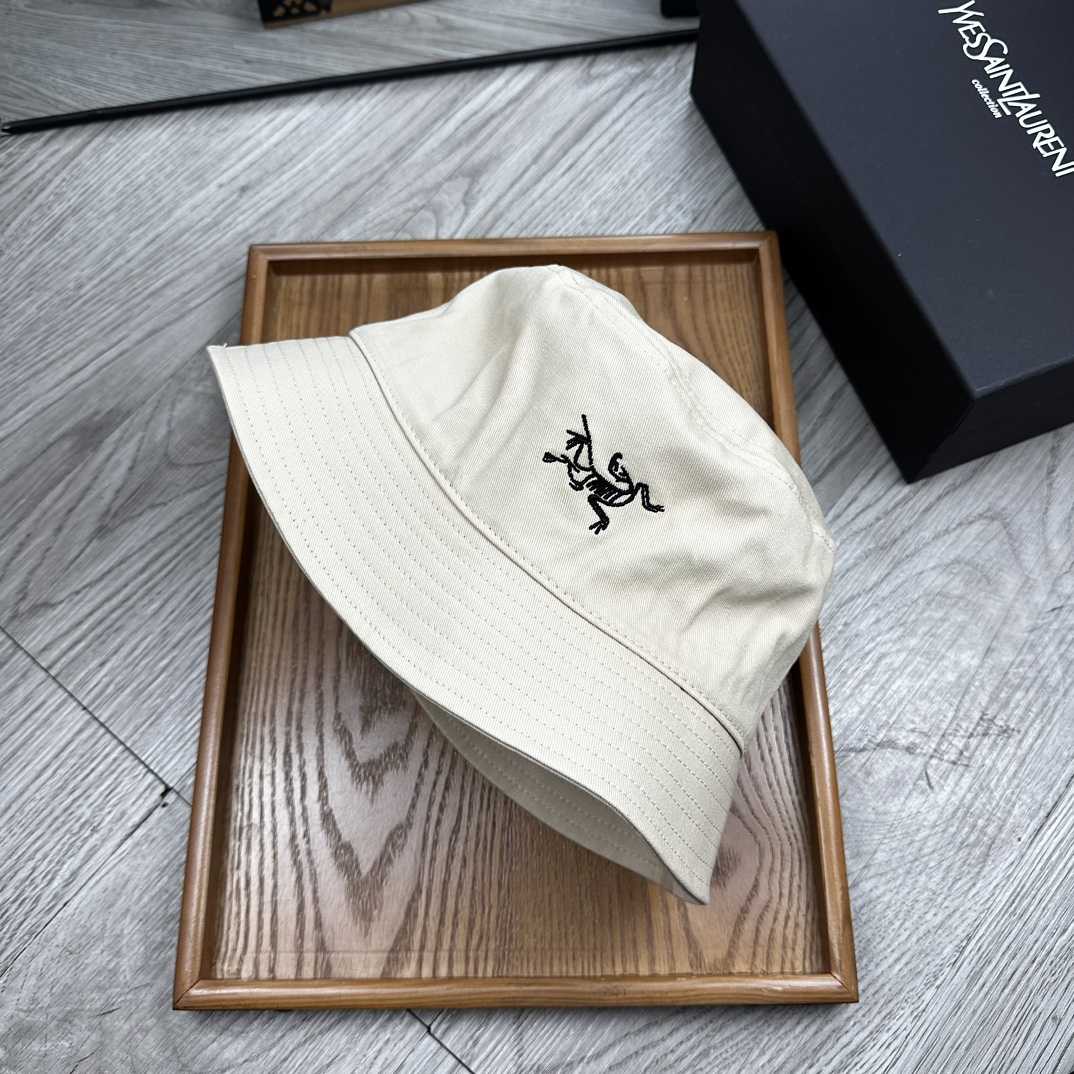 Arc’teryx  Bucket Hat - everydesigner