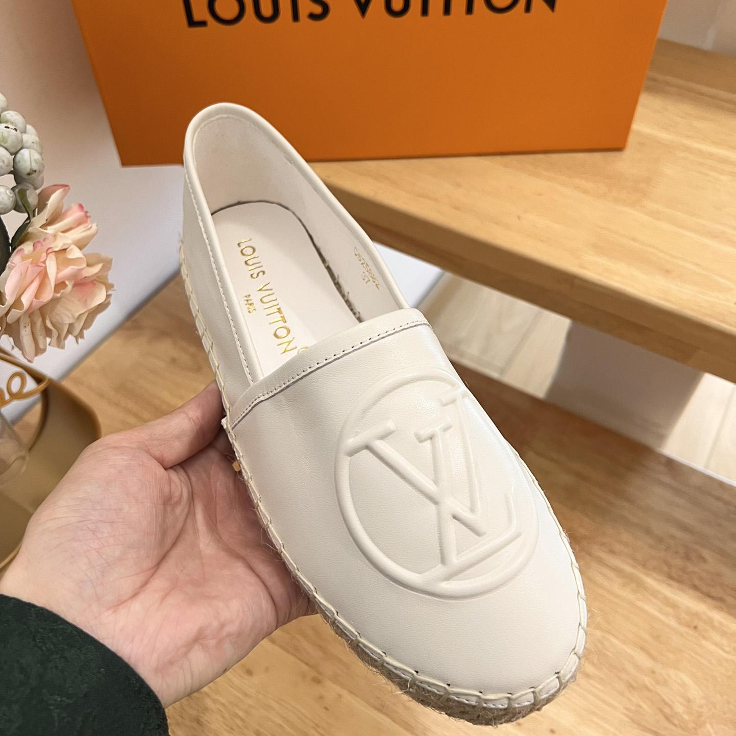 Louis Vuitton Starboard Flat Espadrille      1ABVLU - everydesigner