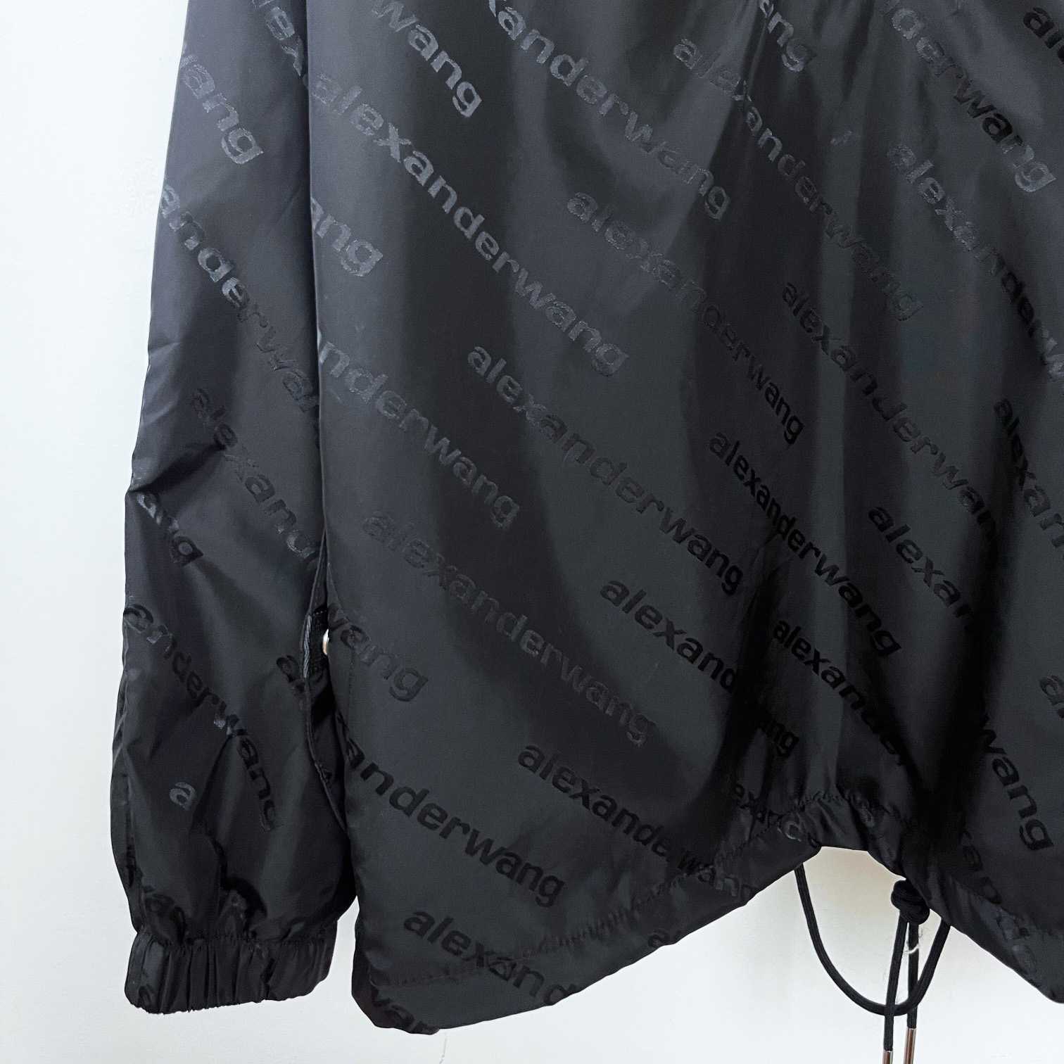 Alexander Wang Monogram Logo-print Pullover Jacket - everydesigner