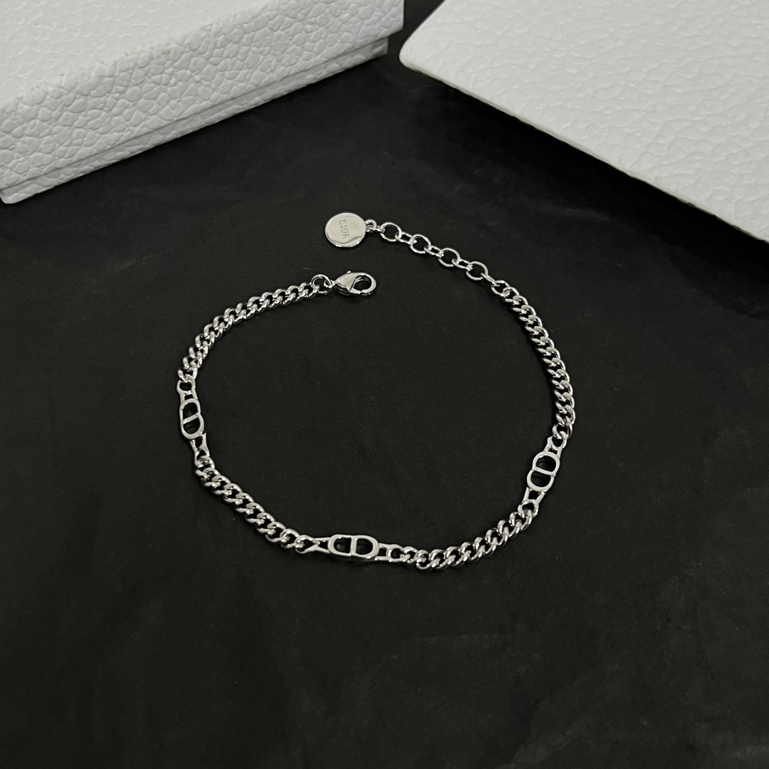 Dior CD Icon Thin Chain Link Bracelet - everydesigner