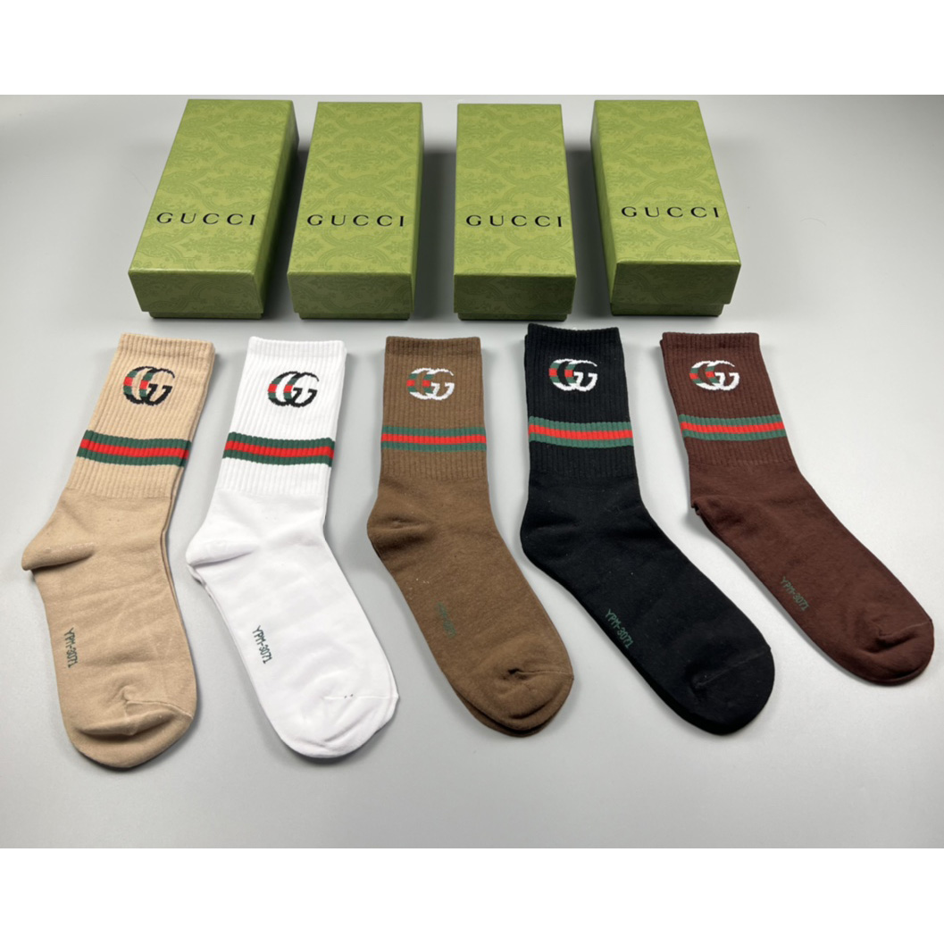 Gucci Socks/Box - everydesigner