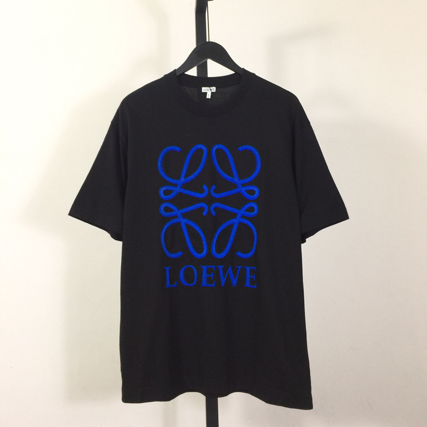 Loewe Anagram T-shirt In Cotton - everydesigner