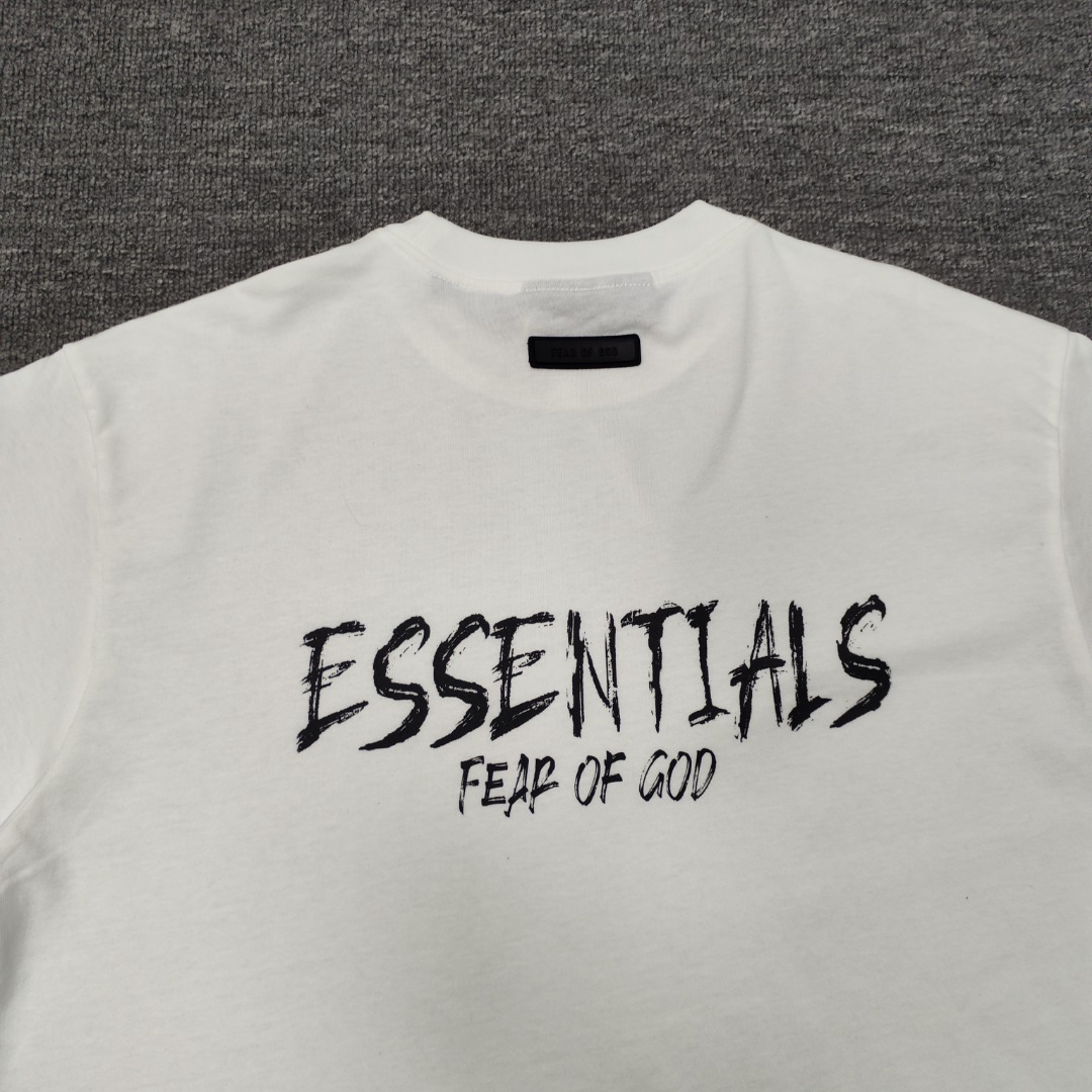 Fear of God Essentials Tee - everydesigner