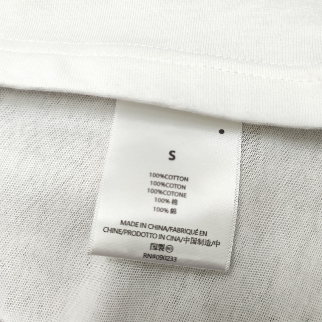 Fear of God Essentials Tee - everydesigner