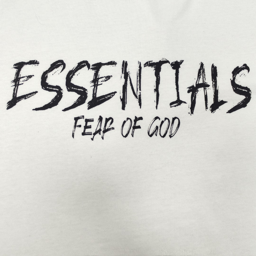 Fear of God Essentials Tee - everydesigner