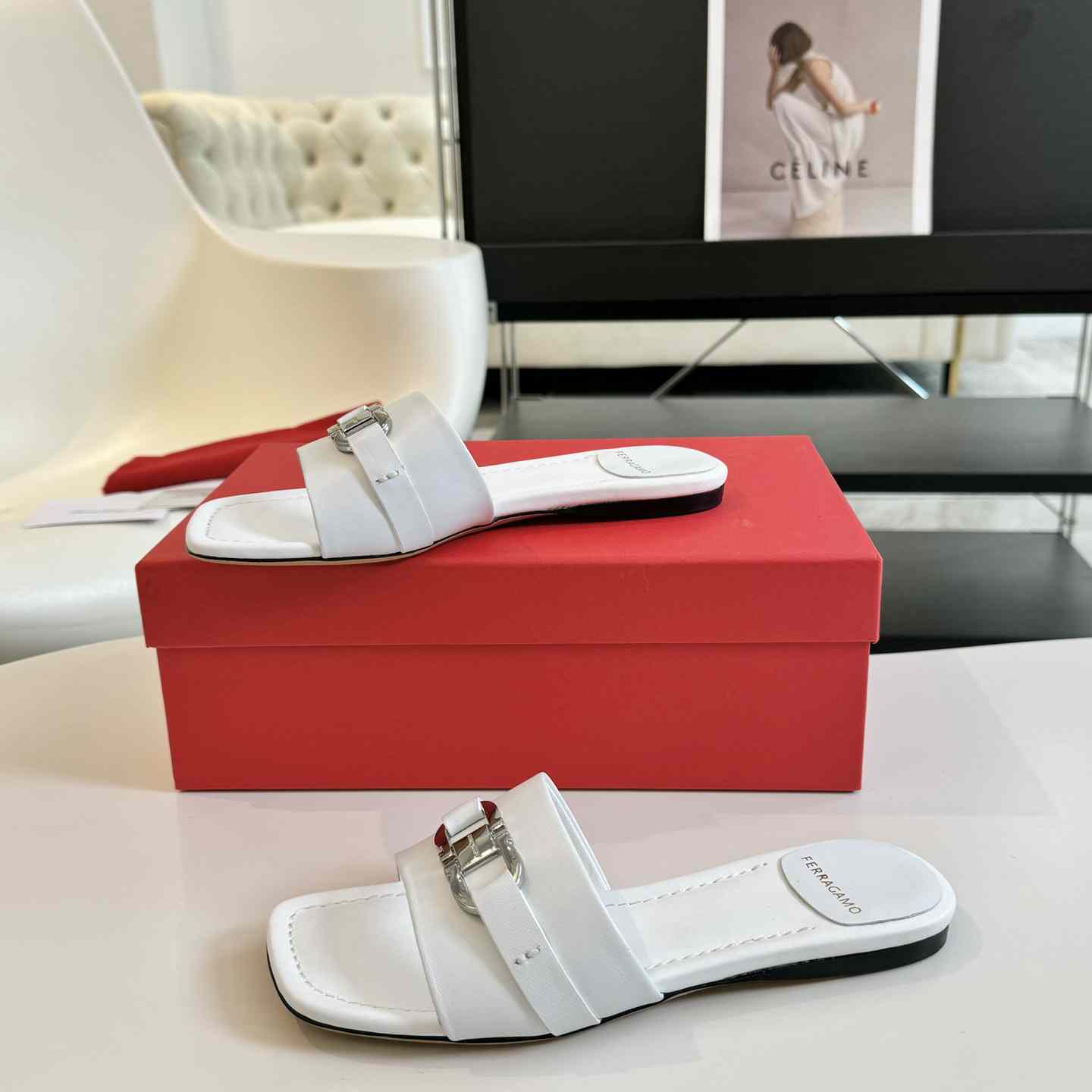 Ferragamo Women's White Flat Slide With Gancini Ornament - everydesigner