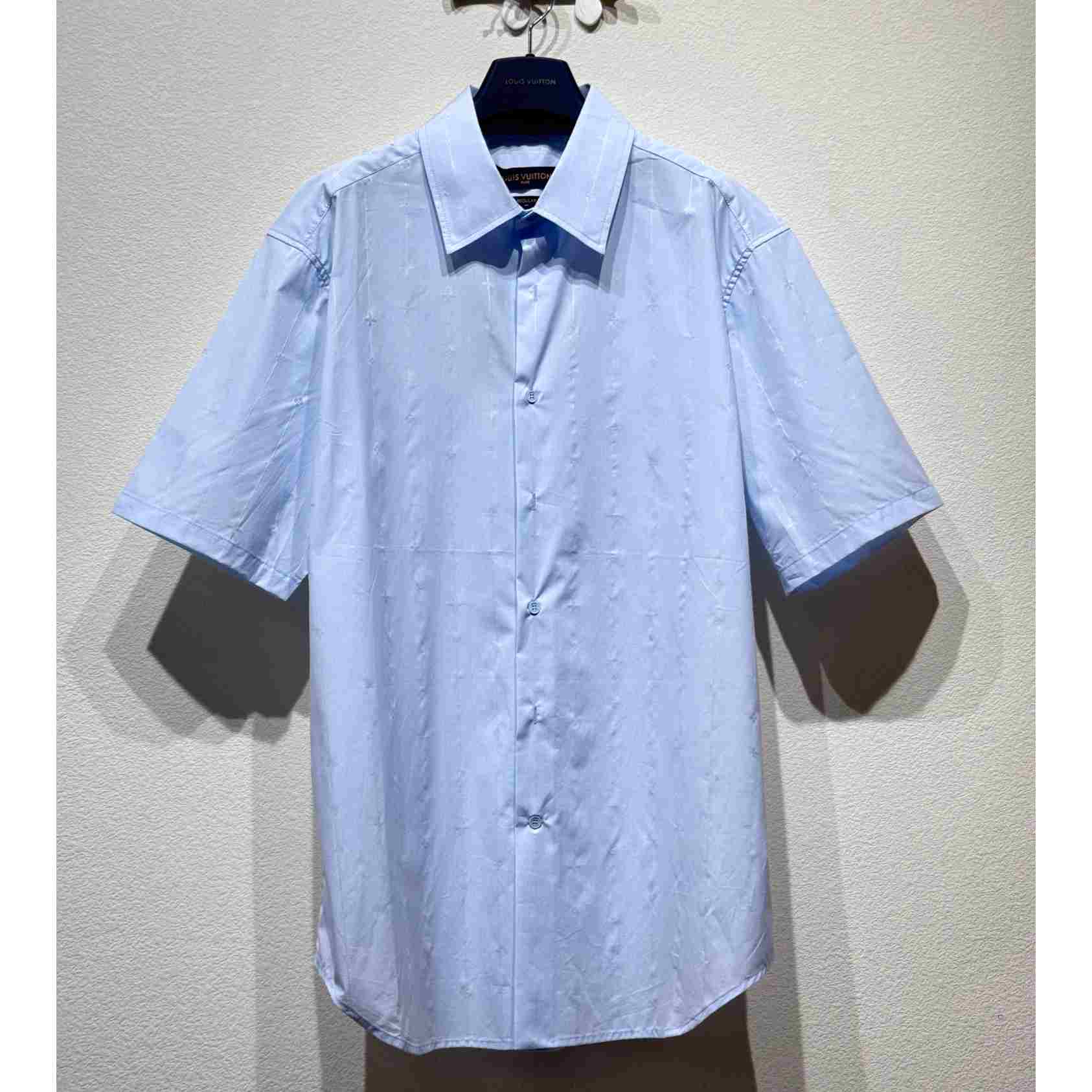 Louis Vuitton Short-Sleeved Shirt    - everydesigner