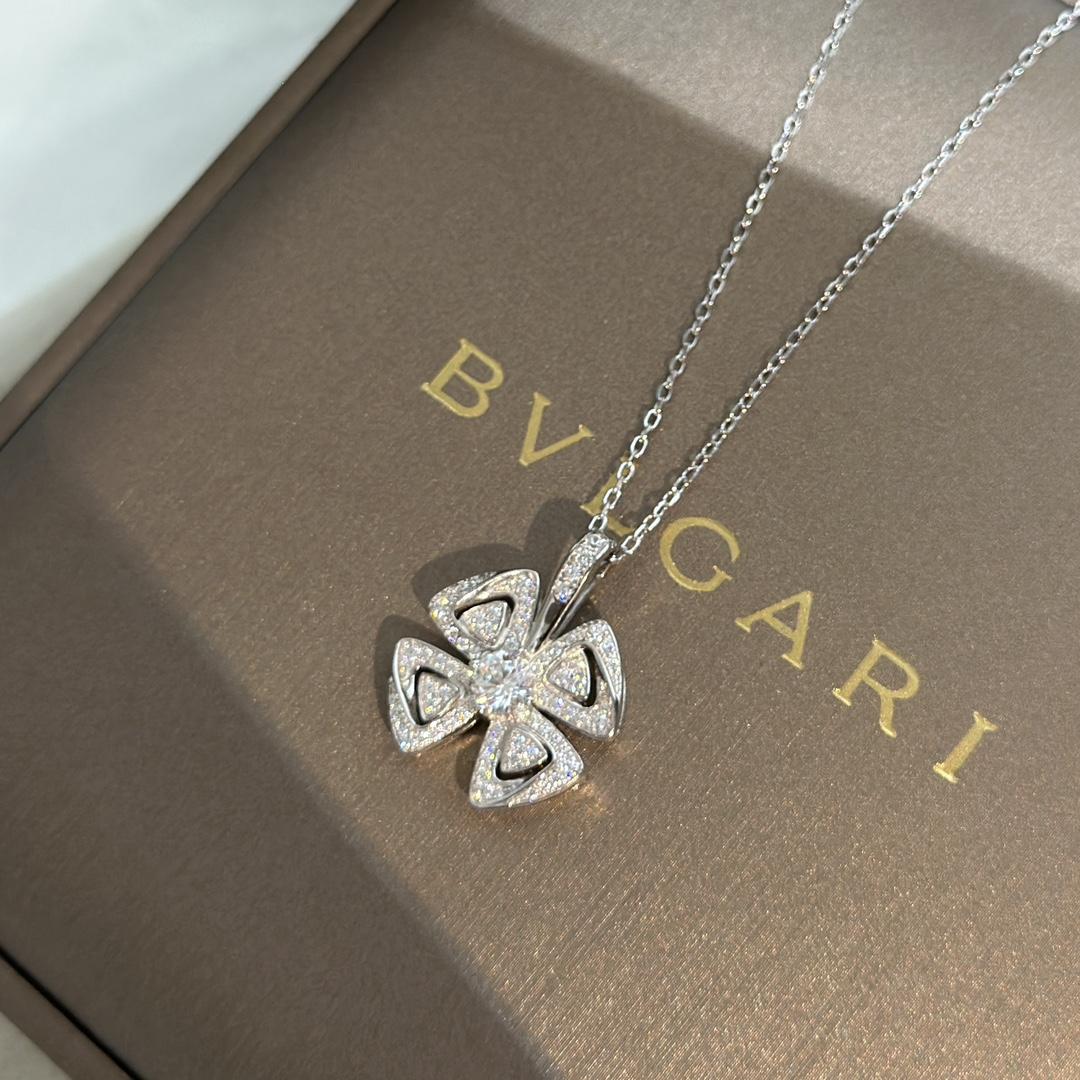 Bvlgari Fiorever Necklace - everydesigner