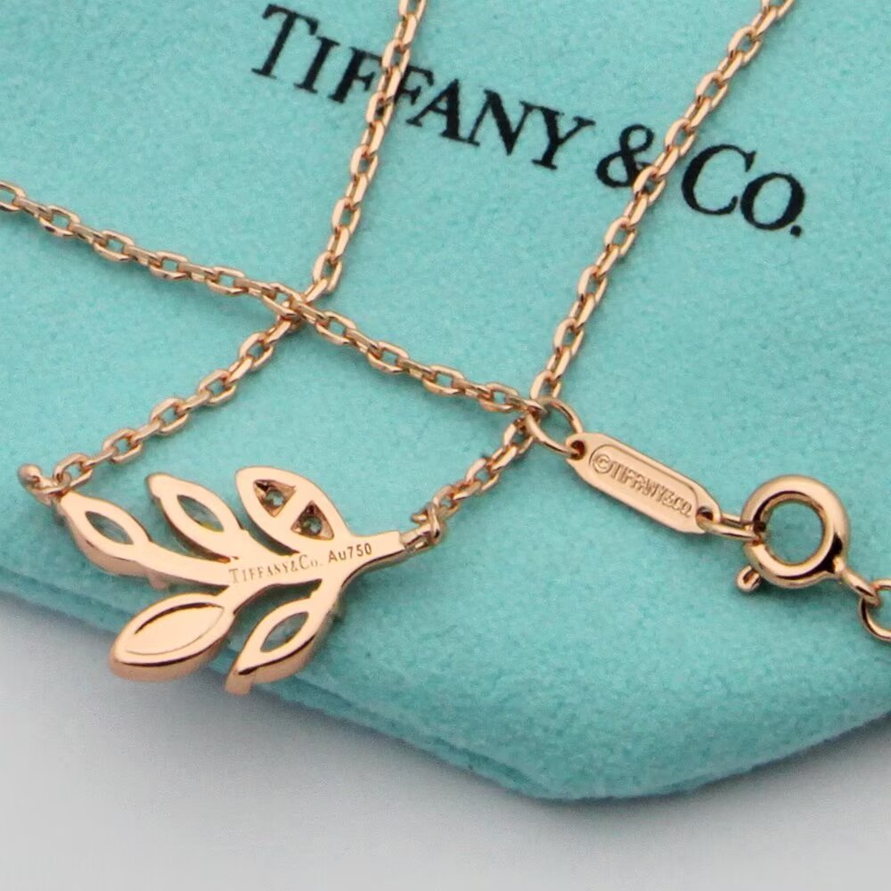 Tiffany & Co. Diamond Vine Pendant - everydesigner