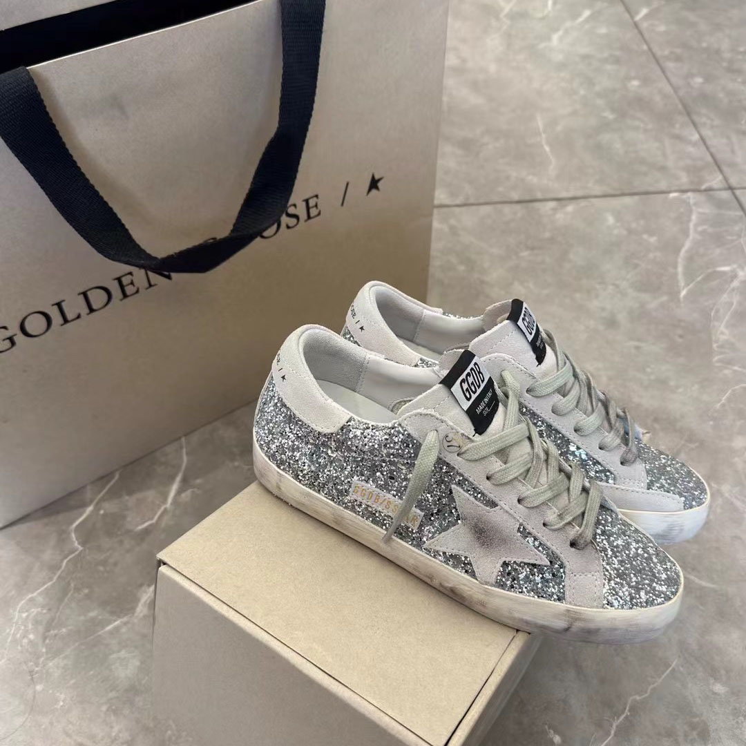 Golden Goose Sneakers - everydesigner