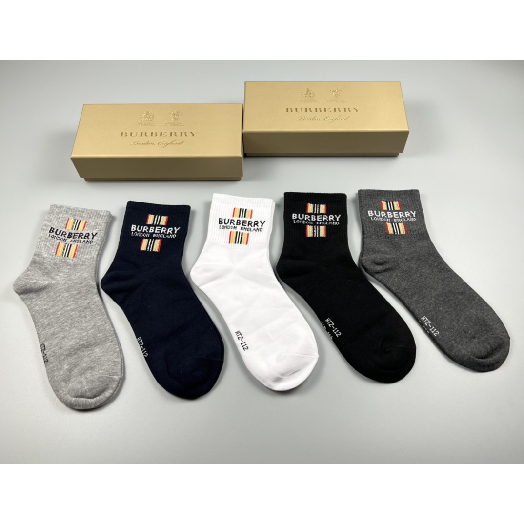 Burberry Socks/Box - everydesigner