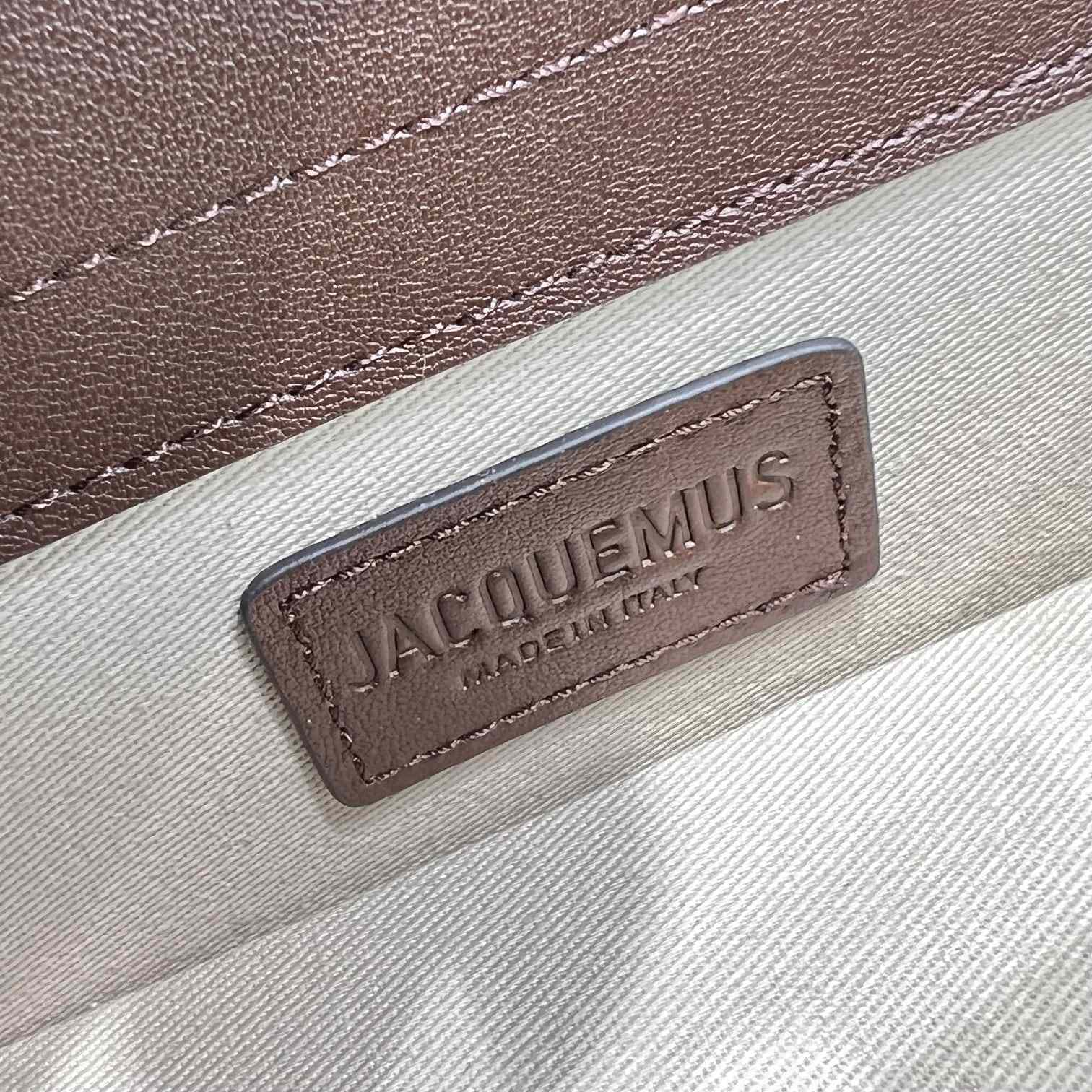 Jacquemus Le Bambino Small Flap Bag - everydesigner