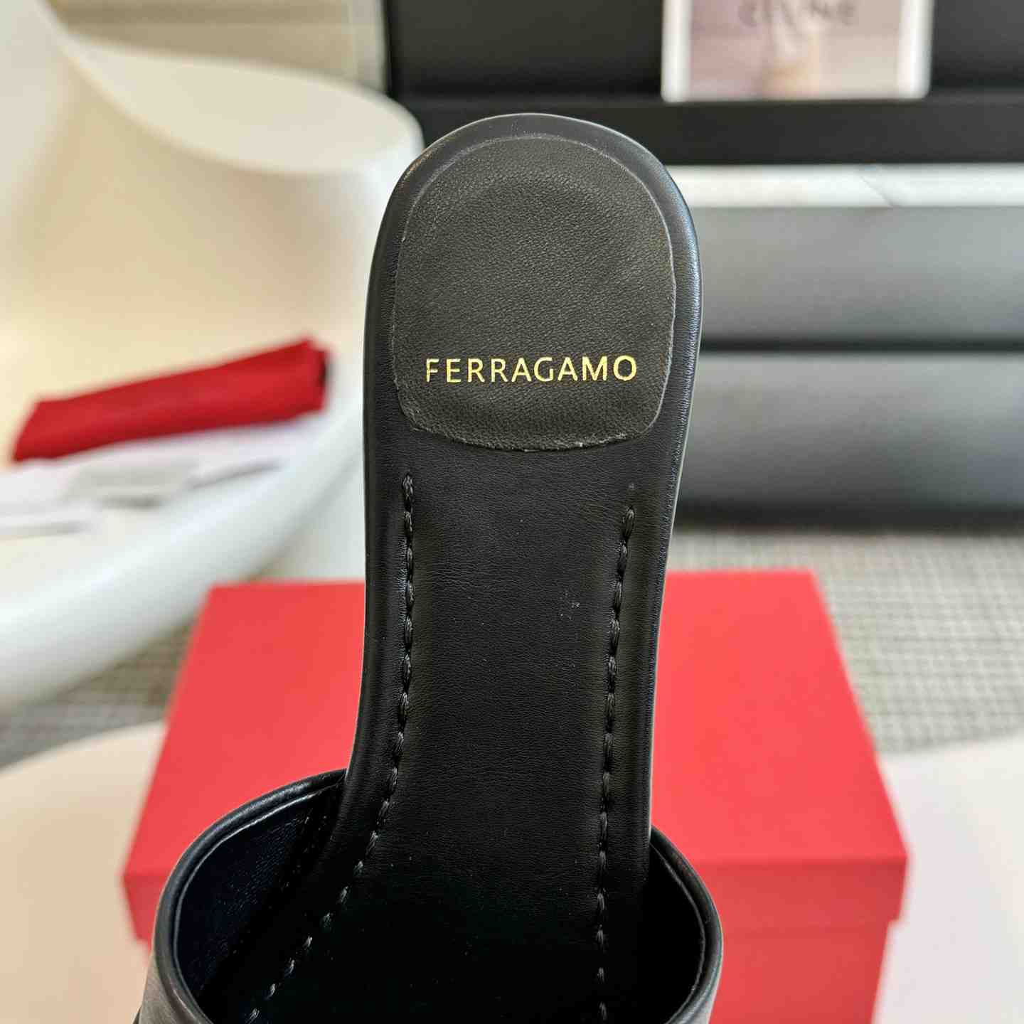 Ferragamo Women's Black Flat Slide With Gancini Ornament - everydesigner