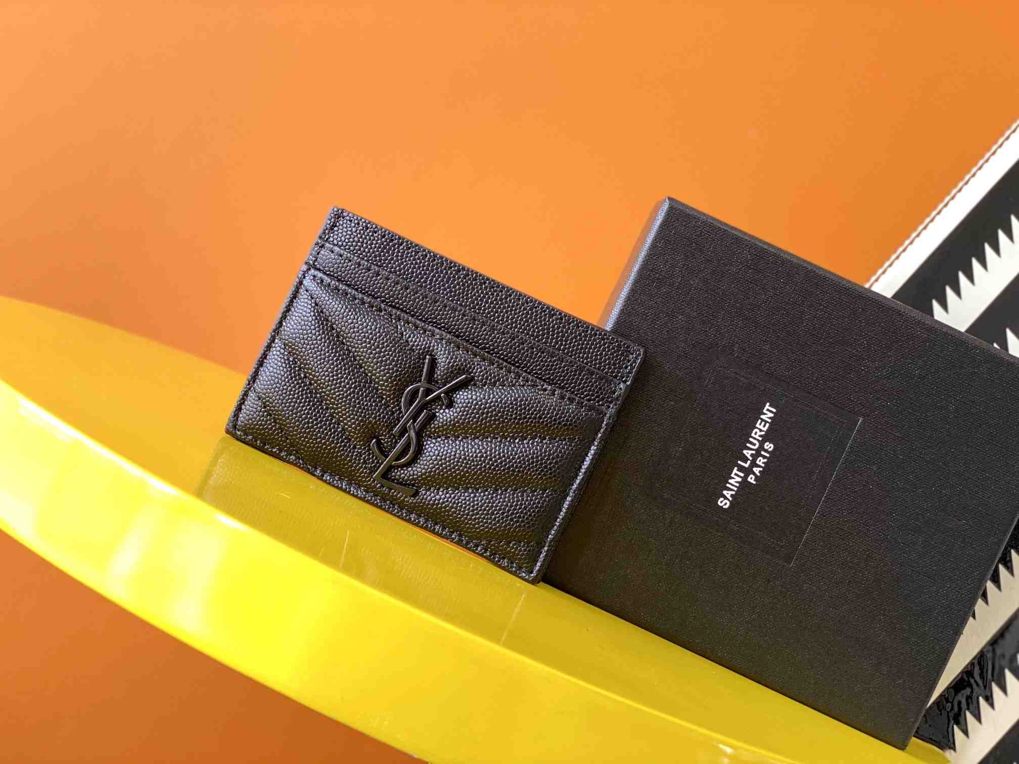 Saint Laurent Leather Card Wallet (10x7.5x0.5 cm) - everydesigner