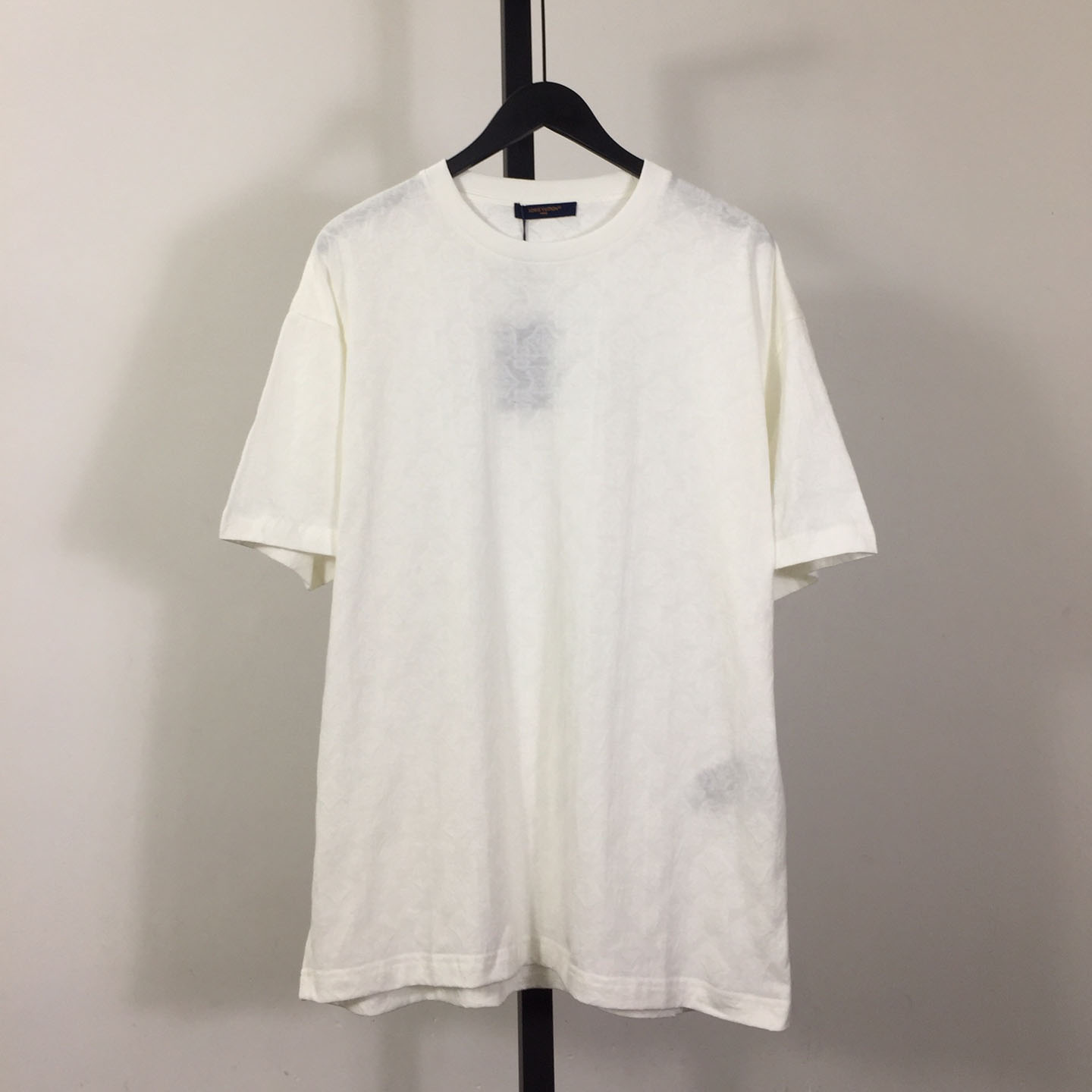 Louis Vuitton Monogram T-Shirt - everydesigner