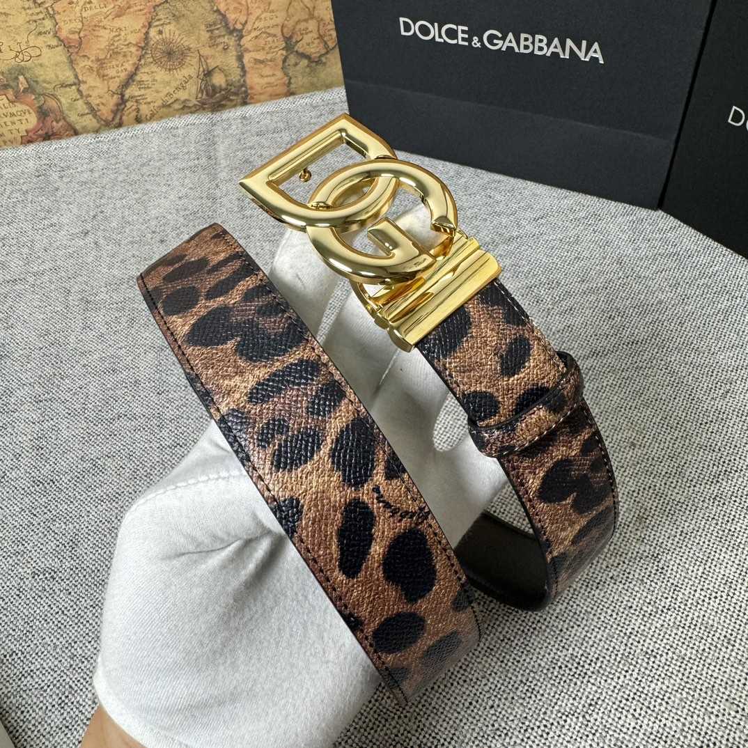 Dolce & Gabbana KiM Dolce & Gabbana Leopard-print Glossy Calfskin Belt With DG Logo - everydesigner