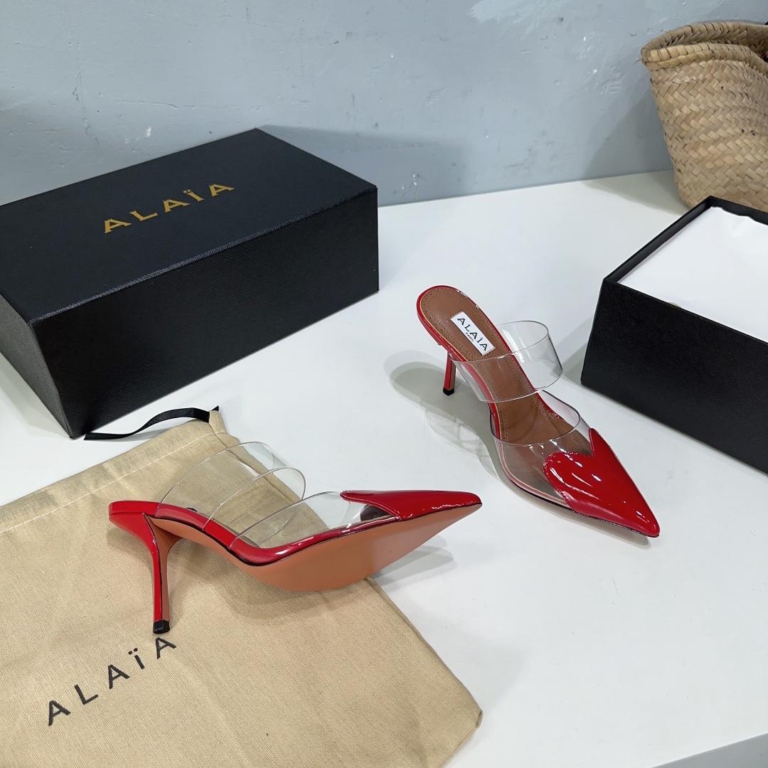 Alaïa Heart Mules in Red  - everydesigner