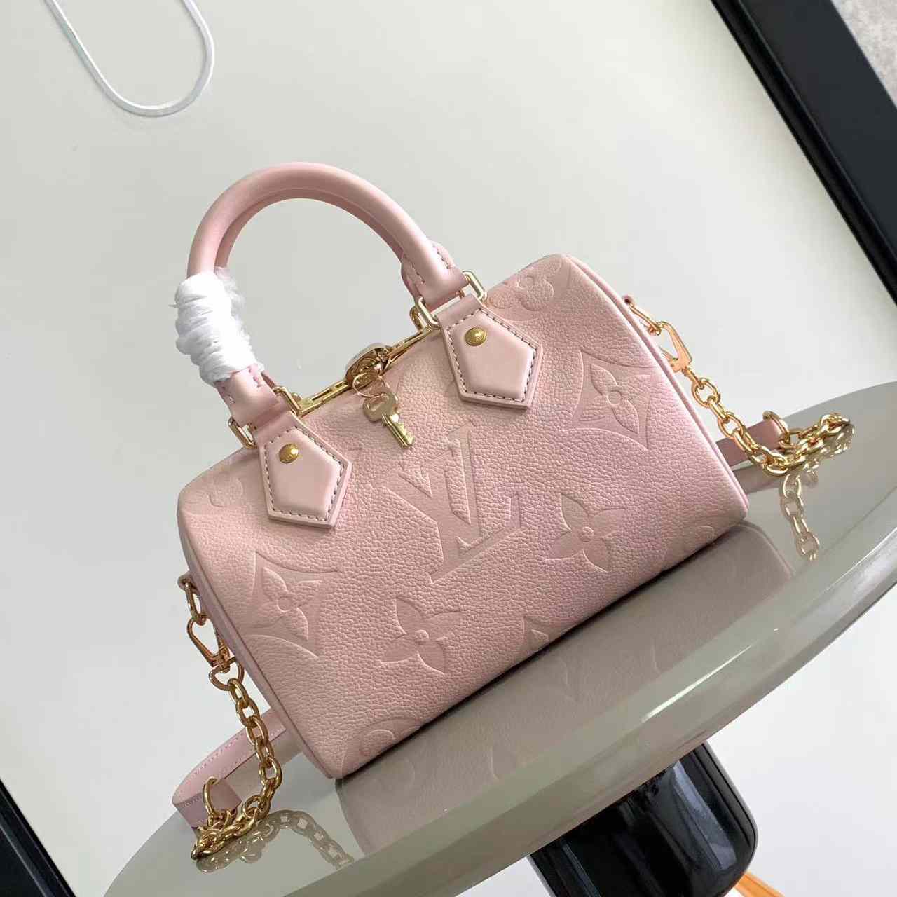 Louis Vuitton Speedy Bandoulière 20   M47136 - everydesigner