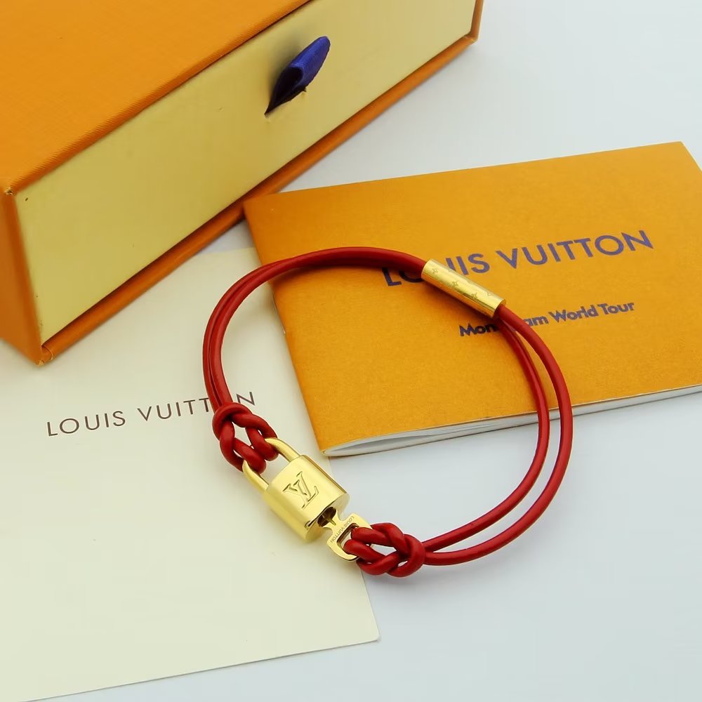 Louis Vuitton LV Padlock Bracelet  M8139E - everydesigner